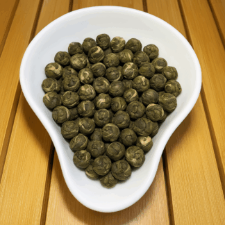 China Jasmin Tai Mu Long Zhu Grüntee gerollt